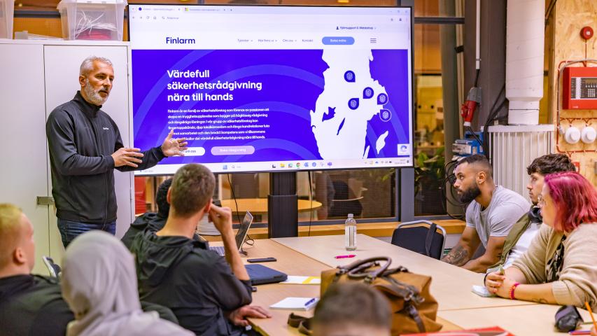 Kvalificerad säkerhetsingenjör på Xenter Yrkeshögskola