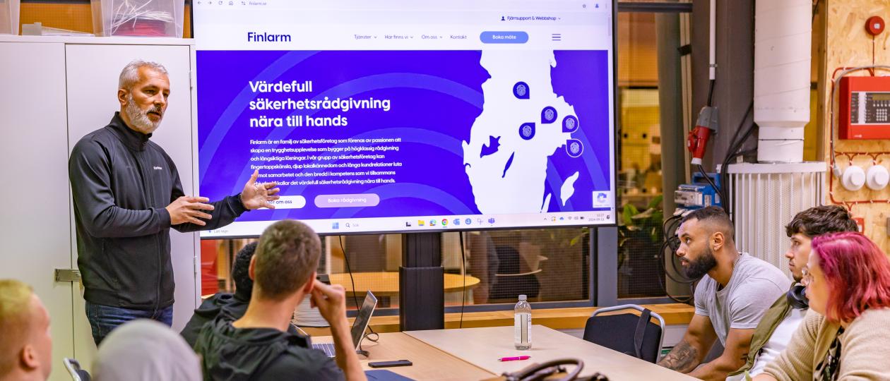 Kvalificerad säkerhetsingenjör på Xenter Yrkeshögskola